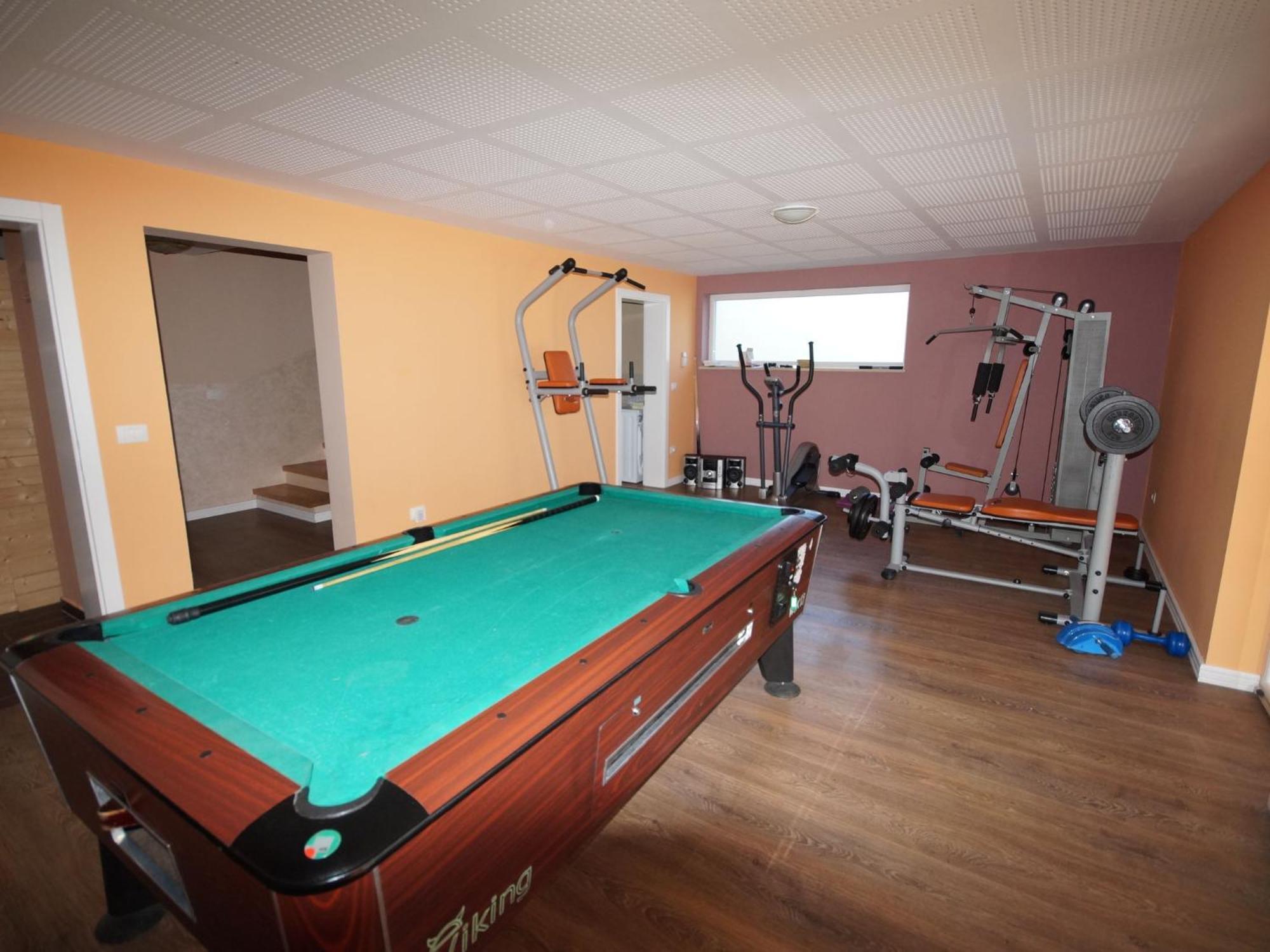 Lovely Villa With Pool, Wellness And Fenced Garden Rakalj Экстерьер фото