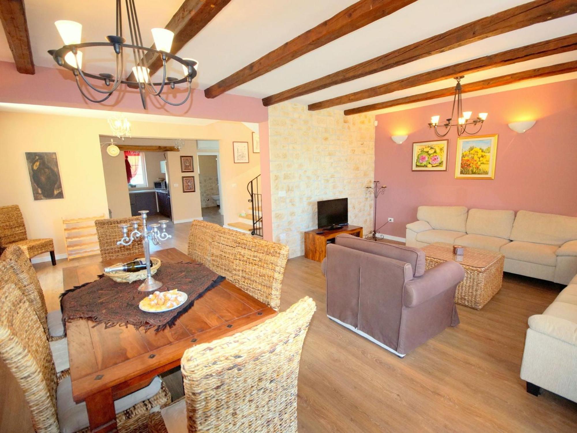 Lovely Villa With Pool, Wellness And Fenced Garden Rakalj Экстерьер фото