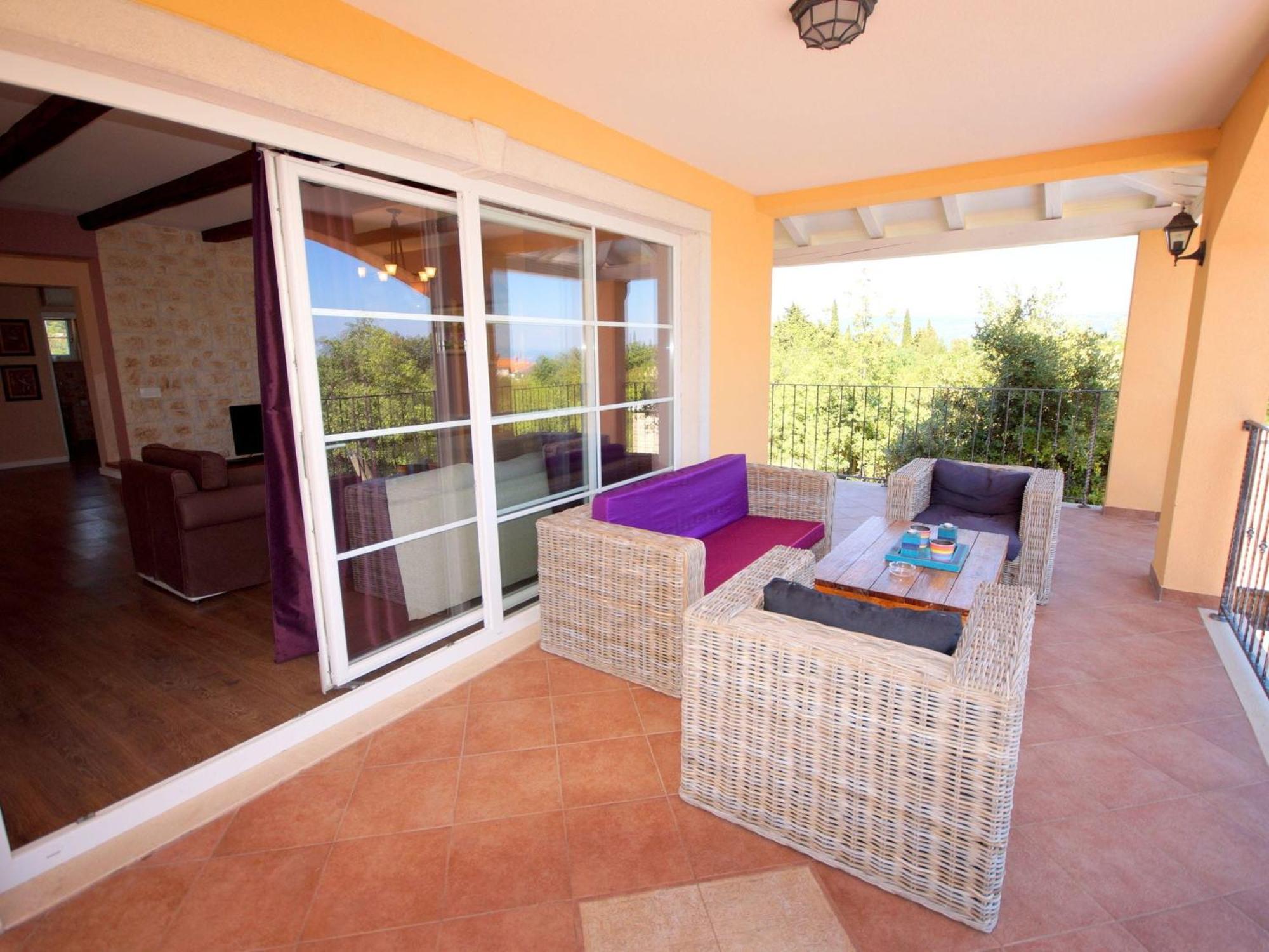 Lovely Villa With Pool, Wellness And Fenced Garden Rakalj Экстерьер фото