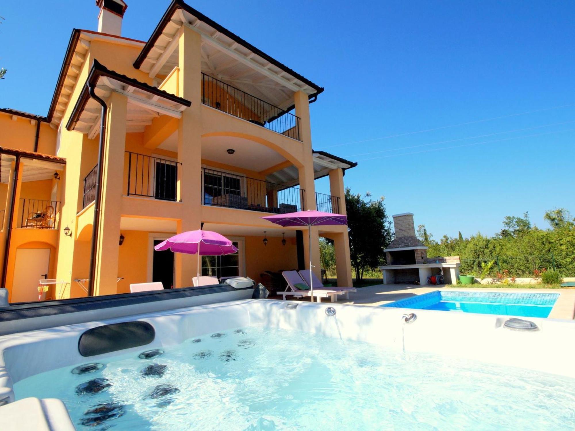 Lovely Villa With Pool, Wellness And Fenced Garden Rakalj Экстерьер фото